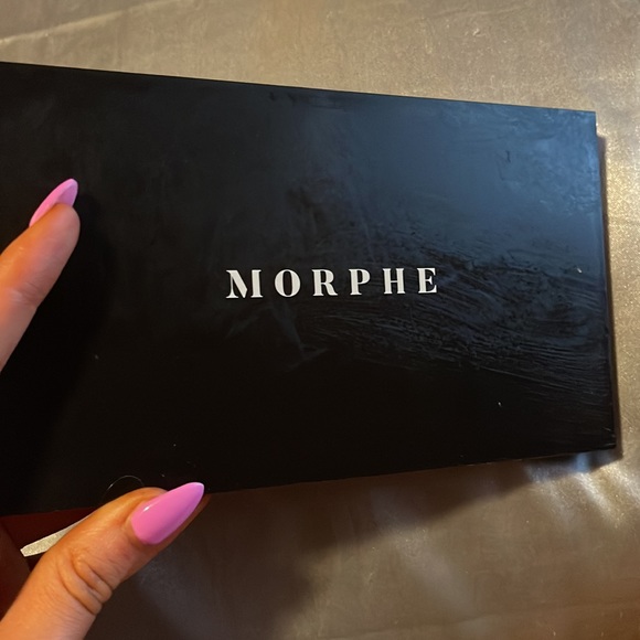 morphe eyeshadow palette - Picture 3 of 3